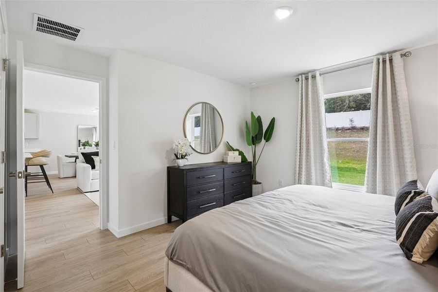Furnished interior view inside a new home in Boulevard Oaks, Lady Lake (Image 31).