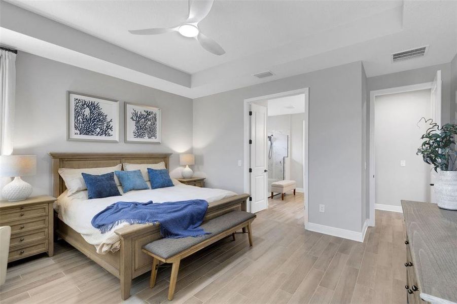 Furnished interior view inside a new home in , Bradenton (Image 44).