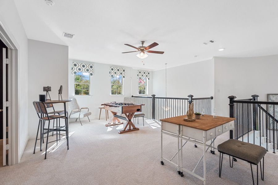 Furnished interior view inside a new home in Heath Golf and Yacht Club, Heath (Image 11).