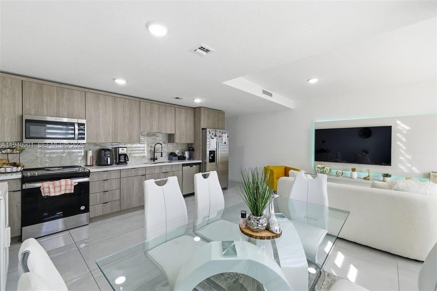 Furnished interior view inside a new home in , Homestead (Image 7).