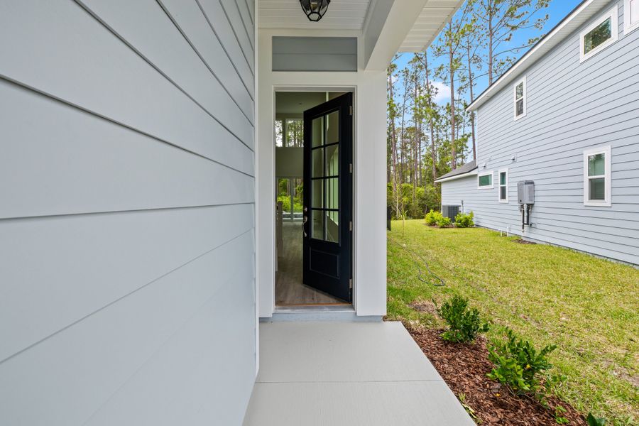 Representative exterior details of a home built from the Palmetto by Riverside Homes in Mariposa at EverRange 40' Series, Jacksonville (Image 47).