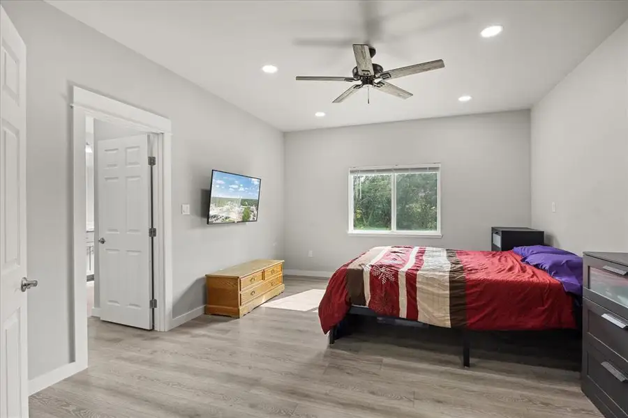 Furnished interior view inside a new home in , Granbury (Image 8).