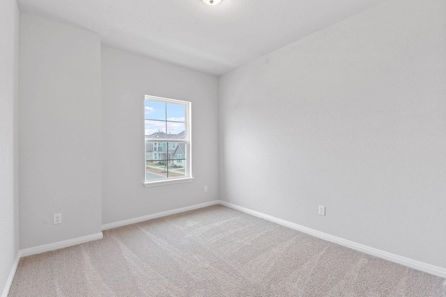 Spacious, unfurnished interior of a new home in Retreat at Hero Way, Leander (Image 17).