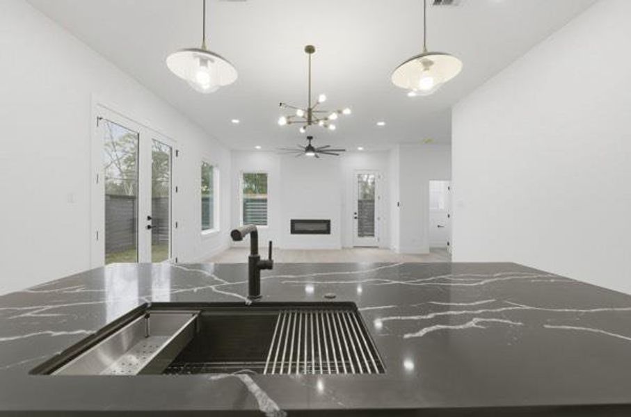 Image 28 of a home in .