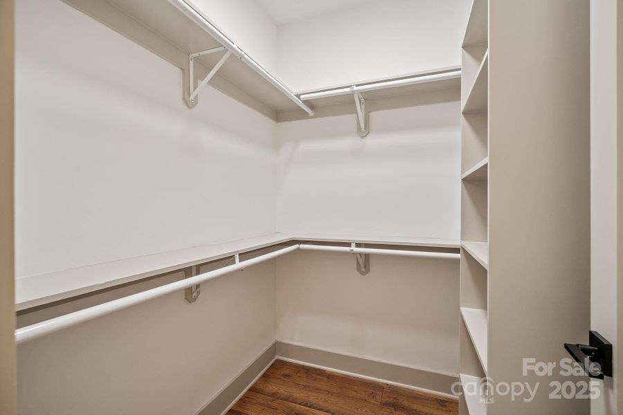 Spacious, unfurnished interior of a new home in , Arden (Image 18).