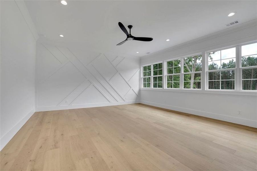 Spacious, unfurnished interior of a new home in , Bethlehem (Image 42).