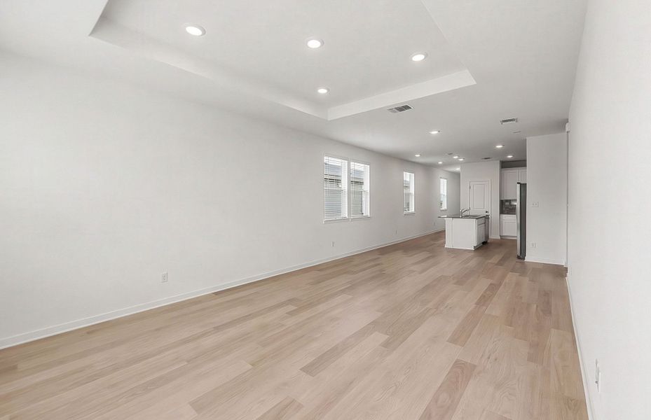 Spacious, unfurnished interior of a new home in Larson Crossing, Elgin (Image 20).