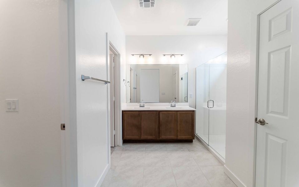 Furnished interior view inside a new home in Rancho Santa Rosa, Maricopa (Image 12).