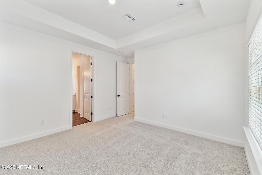 Spacious, unfurnished interior of a new home in Granville at eTown 34', Jacksonville (Image 18).