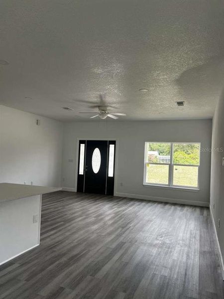 Image 10 of a home in . Image 10 of a home in .