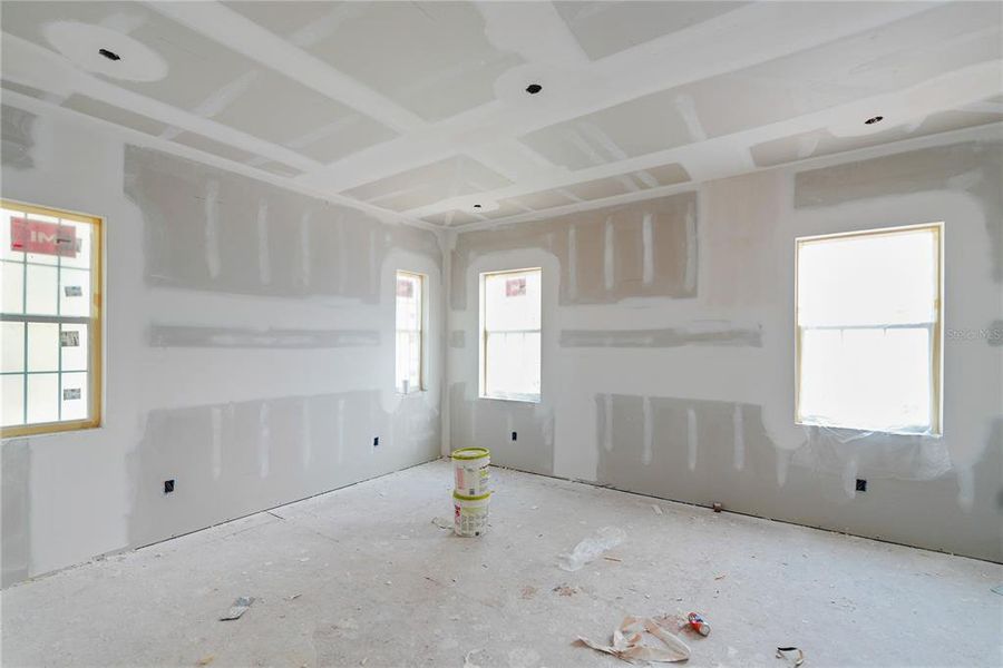 Spacious, unfurnished interior of a new home in , St. Petersburg (Image 32).