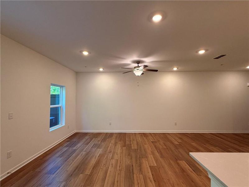 Spacious, unfurnished interior of a new home in Laurelwood, Douglasville (Image 50).