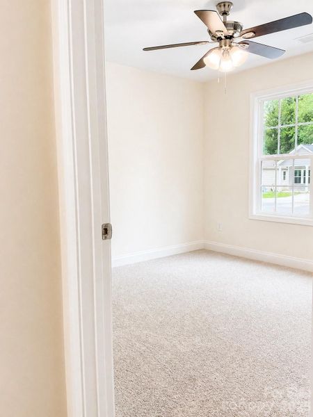 Spacious, unfurnished interior of a new home in , Salisbury (Image 27).
