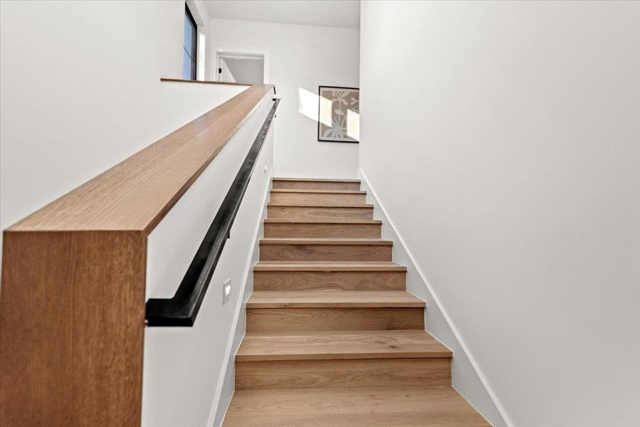 Image 38 of a home in .