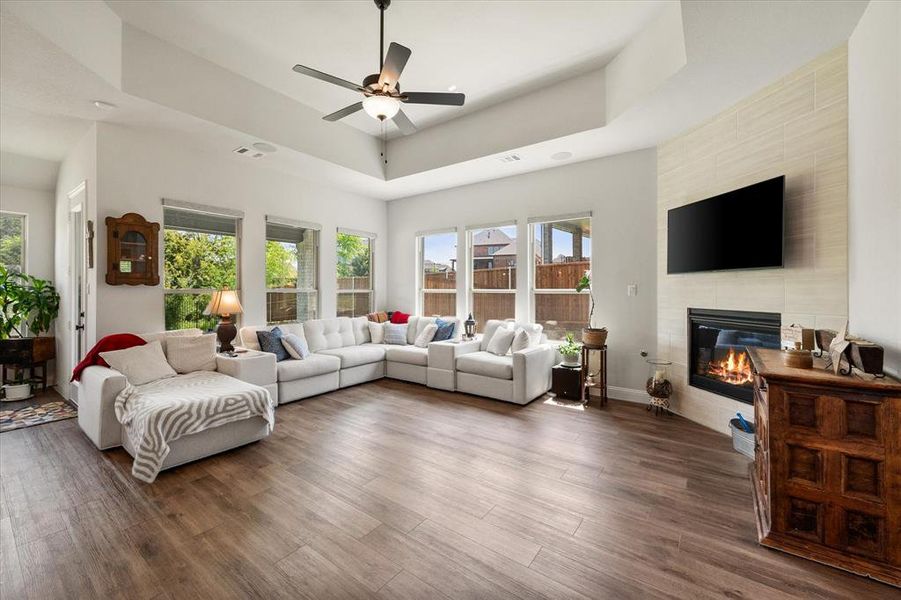 Furnished interior view inside a new home in , Sunnyvale (Image 31). Furnished interior view inside a new home in , Sunnyvale (Image 31).