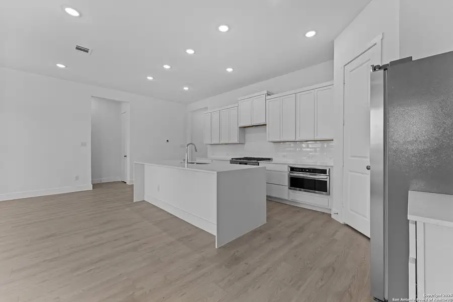 Furnished interior view inside a new home in , New Braunfels (Image 6). Furnished interior view inside a new home in , New Braunfels (Image 6).