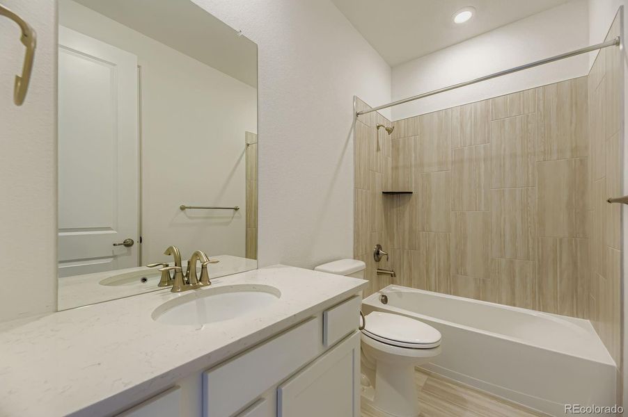 Furnished interior view inside a new home in Macanta: The Grand Collection, Castle Rock (Image 7). Furnished interior view inside a new home in Macanta: The Grand Collection, Castle Rock (Image 7).