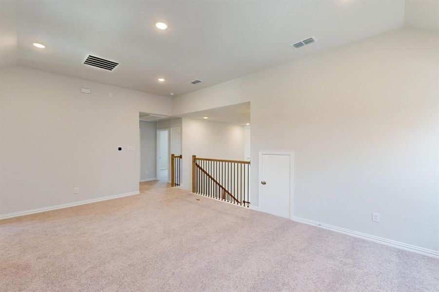 Spacious, unfurnished interior of a new home in Lilybrooke at Legacy Hills, Celina (Image 33).