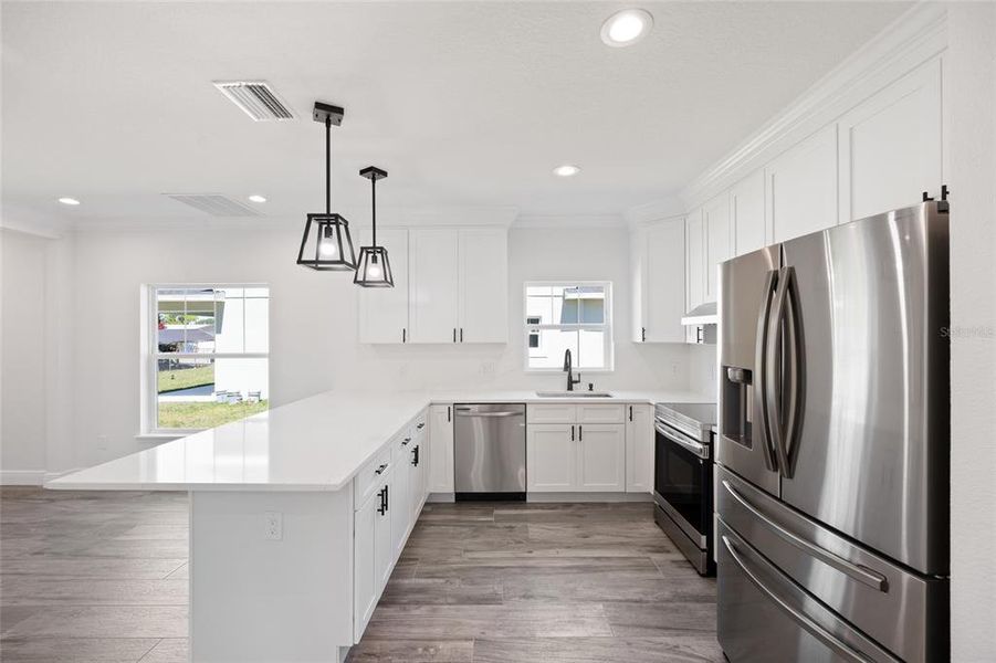 Furnished interior view inside a new home in , Plant City (Image 7).