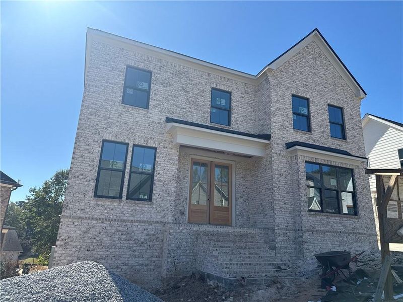 Exterior details and patio area of a home in , Roswell (Image 9).