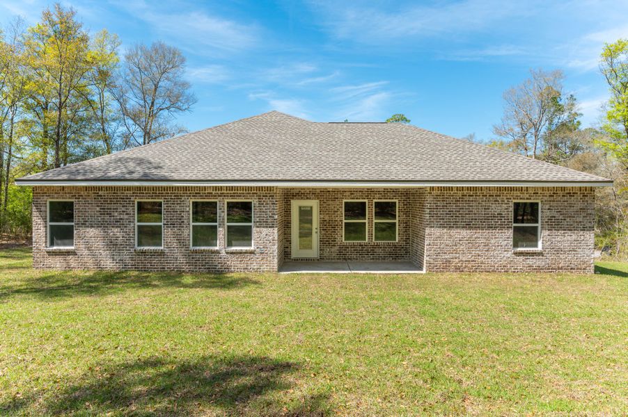 Representative exterior photo of a completed home built from the Sierra by CJL Homes in Oak Hollow, Crestview, FL (Image 16).