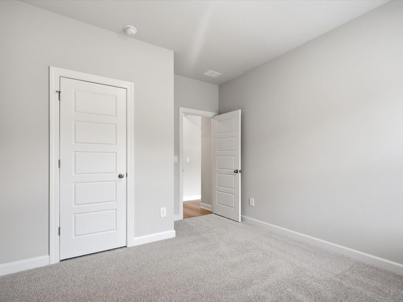 Spacious, unfurnished interior of a new home in Collier Ridge, Moore (Image 20). Spacious, unfurnished interior of a new home in Collier Ridge, Moore (Image 20).