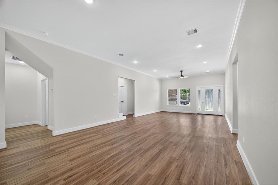 Spacious, unfurnished interior of a new home in , Crosby (Image 18).