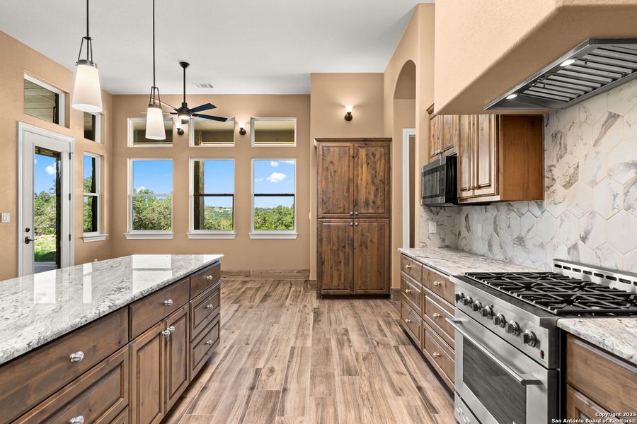 Image 31 of a home in .