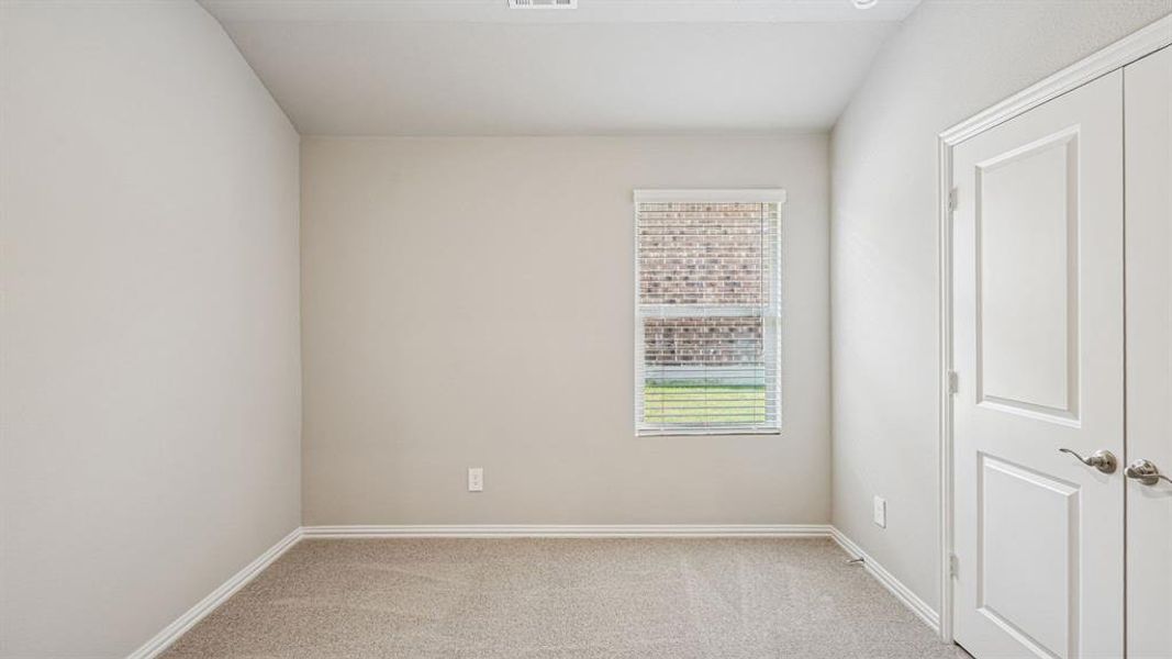 Photo is not of the actual home, but is an inspirational photo of builder’s model home and may depict options, furnishings, and/or decorator features that are not included. Photo is not of the actual home, but is an inspirational photo of builder’s model home and may depict options, furnishings, and/or decorator features that are not included.