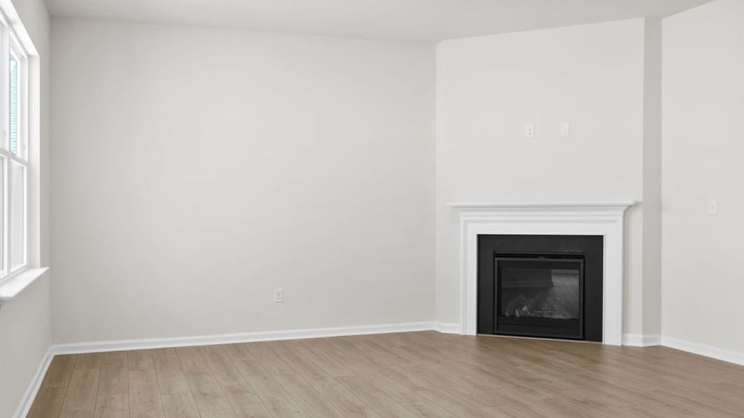 Spacious, unfurnished interior of a new home in Durbin Meadows Traditions, Fountain Inn (Image 20).