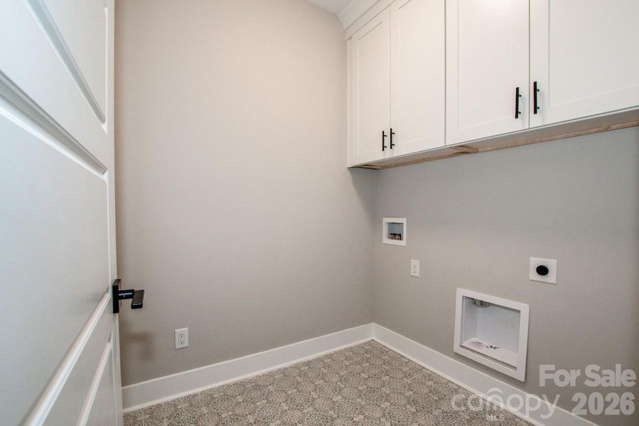 Spacious, unfurnished interior of a new home in , Lincolnton (Image 39). Spacious, unfurnished interior of a new home in , Lincolnton (Image 39).