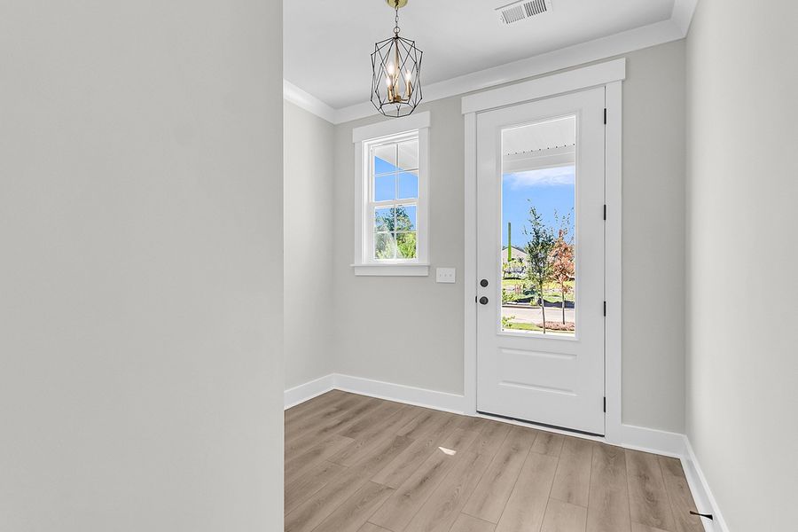 Spacious, unfurnished interior of a new home in Pineland Preserve, Summerville (Image 18). Spacious, unfurnished interior of a new home in Pineland Preserve, Summerville (Image 18).