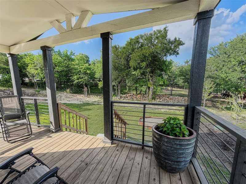 Exterior details and patio area of a home in , Runaway Bay (Image 23).