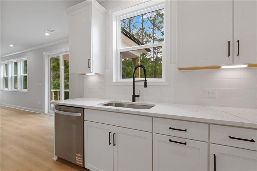 Furnished interior view inside a new home in Tiberon Woods, Cumming (Image 7).