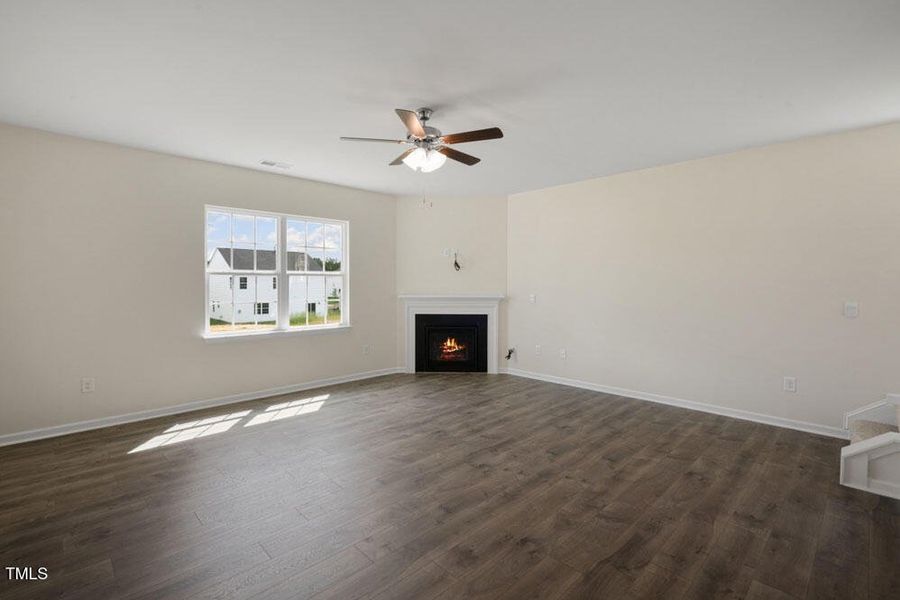 Living and Dining Area