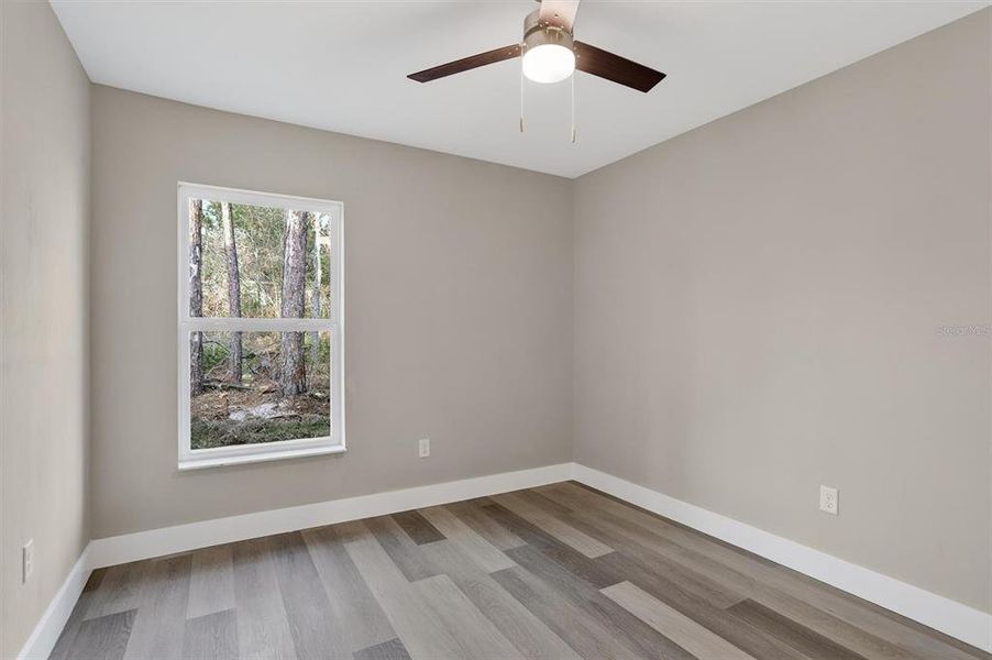 Spacious, unfurnished interior of a new home in , Citrus Springs (Image 19).