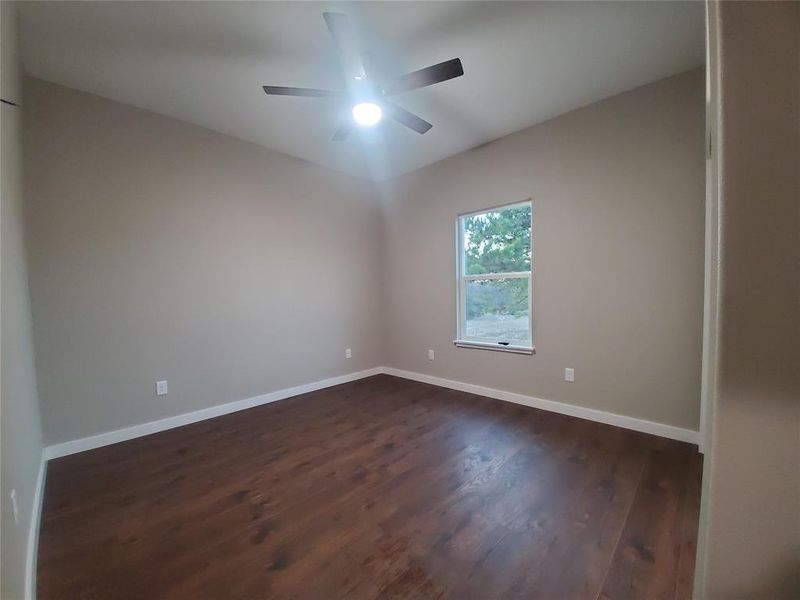 Spacious, unfurnished interior of a new home in , Emory (Image 28).