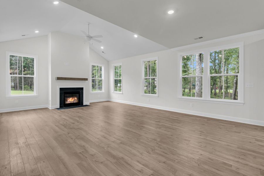 4br New Home in Summerville, SC.  - Slide 20