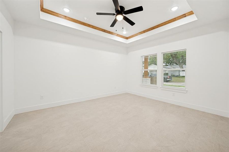 Spacious, unfurnished interior of a new home in , Fort Worth (Image 19).