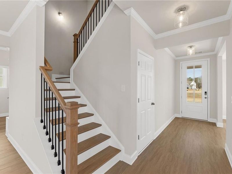 Spacious, unfurnished interior of a new home in Wehunt Meadows, Hoschton (Image 14).