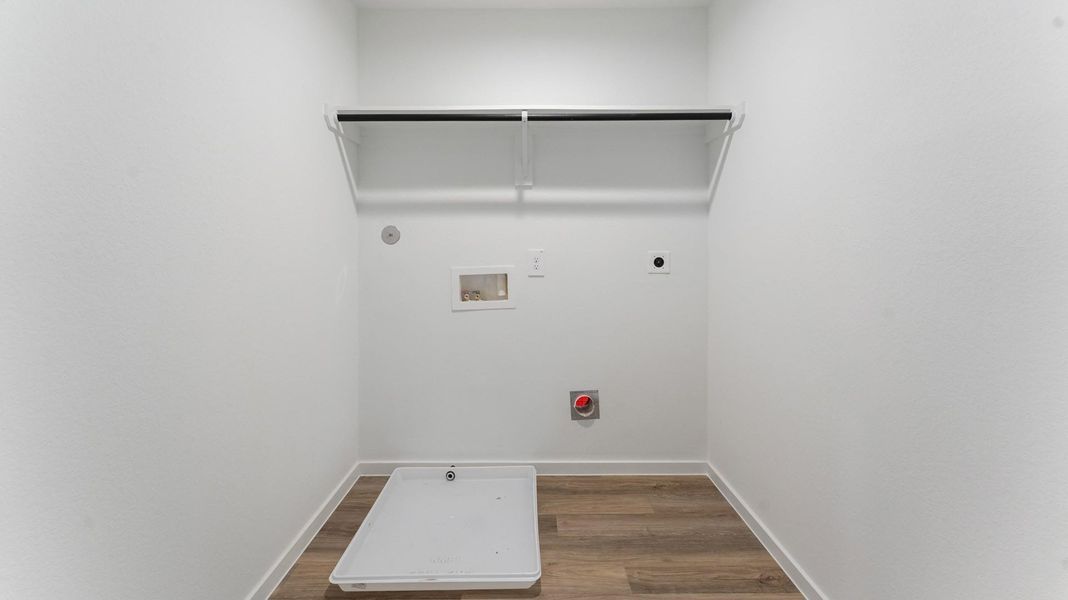 Spacious, unfurnished interior of a new home in Alaia Crossing, Houston (Image 12). Spacious, unfurnished interior of a new home in Alaia Crossing, Houston (Image 12).