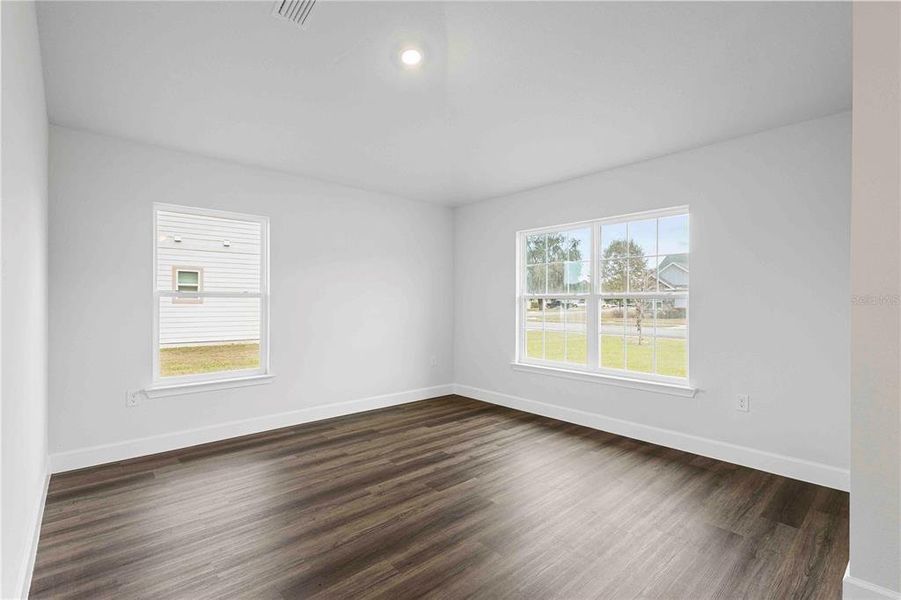 Spacious, unfurnished interior of a new home in The Preserve at Laurel Lake, Lake City (Image 24).