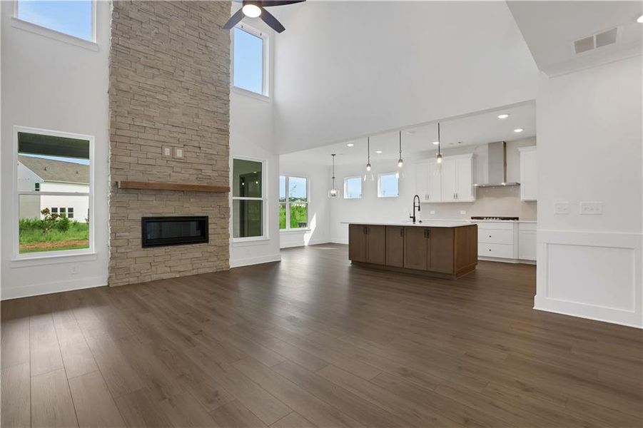 Spacious, unfurnished interior of a new home in Twin Lakes, Hoschton (Image 49).