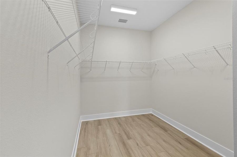Spacious, unfurnished interior of a new home in , Bradenton (Image 48). Spacious, unfurnished interior of a new home in , Bradenton (Image 48).
