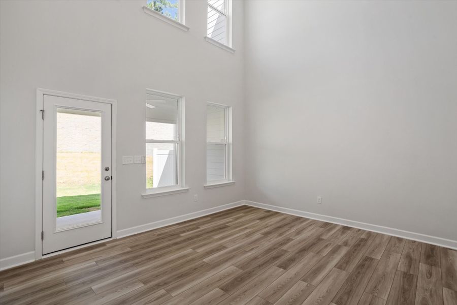 Spacious, unfurnished interior of a new home in Ovation at Sweetbrier, Durham (Image 18).