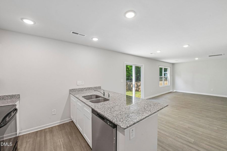 16-web-or-mls-Keith Pl-S0505-016