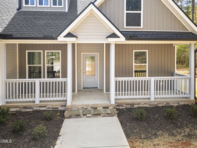 2 steps, come in! 2 steps, come in!