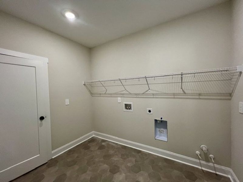 Spacious, unfurnished interior of a new home in The Dairy, Hogansville (Image 11).