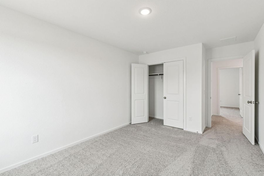 Spacious, unfurnished interior of a new home in River Ranch, Dayton (Image 29).