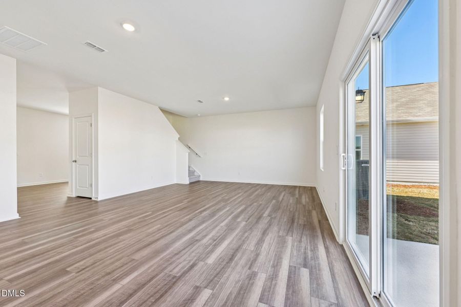 23-web-or-mls-Quarry Rd 539-S1104-013